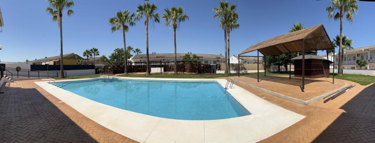 Jm Jardin De La Reina Hotel Guillena